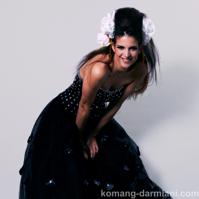 Picture of Black swarovski Crystal Couture Strapless Wedding Dress