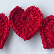 Picture of Small Crochet Heart Appliqués