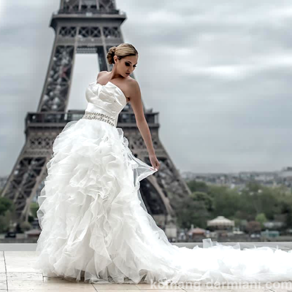 Imagen de Ivory Couture Straples Wedding Dress