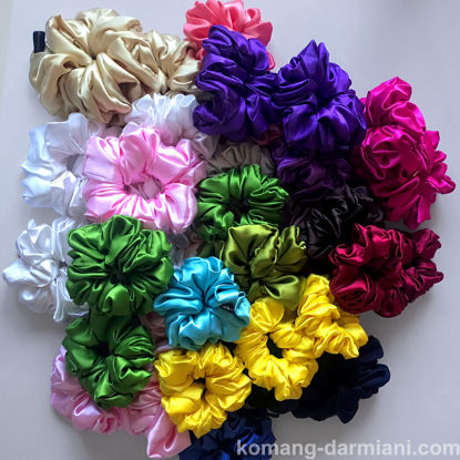 Picture of Satin Scrunchies