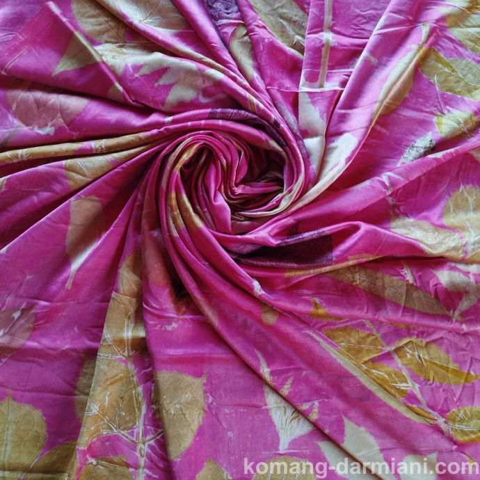 Picture of Hand Dyed Botanical Print fabric Silk in Pink