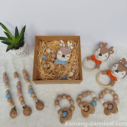 Gambar Enchanting Deer Crochet Baby Rattle Set Stimulating Infant Toys & Pacifier chain - copy