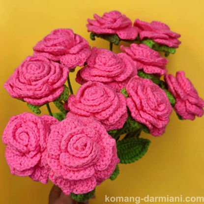 Picture of Small Rose - realistic handmade crochet flowers